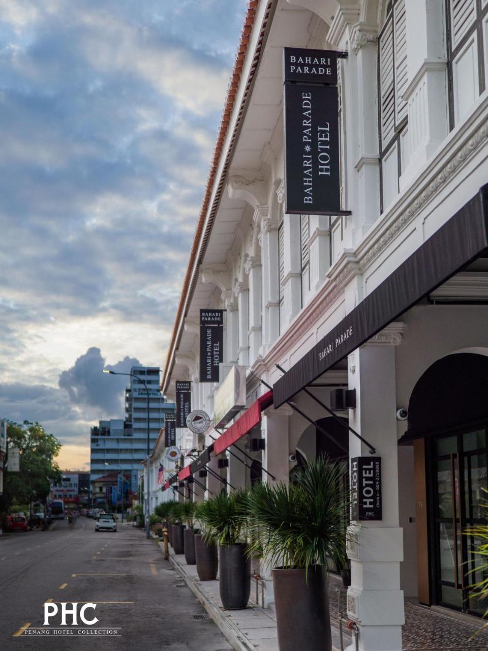 Bahari Parade Hotel Managed By The Ascott Limited Джордж Таун Екстериор снимка